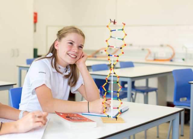 girl-science girl-science
